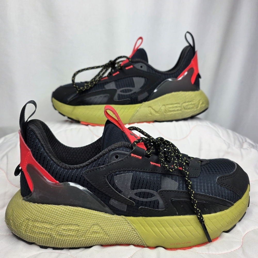 Under Armour Unisex HOVR Mega 2 MVMNT Sneakers Shoe Size Men/8.5   Women's/10